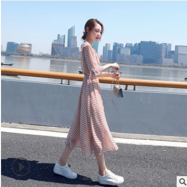 红色波点雪纺连衣裙2021新款夏季中长款过膝小清新流行蓝色裙子女图1