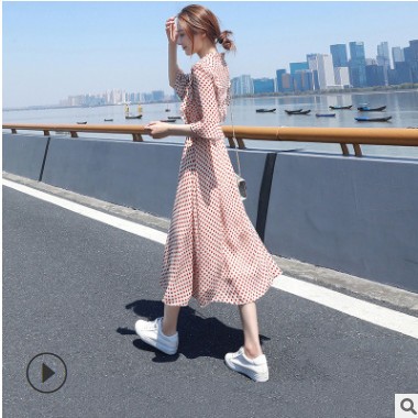 红色波点雪纺连衣裙2021新款夏季中长款过膝小清新流行蓝色裙子女图2