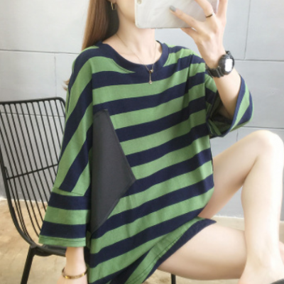 2021夏季韩版新款条纹短袖t恤女圆领拼接上衣潮时尚大码女装货源