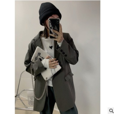 韩版新款内搭休闲磨毛T恤女 秋冬爱心长袖白色圆领运动修身打底衫图2