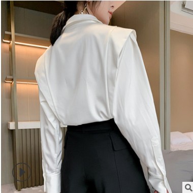预售夏欧美纯色内搭吊带型修身型V领绿色雪纺外贸吊带衫图3