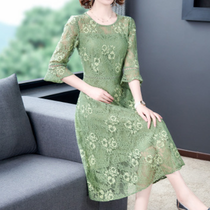 贵夫人连衣裙2020新款女装中年妈妈女士气质减龄显瘦中长款蕾丝裙图3
