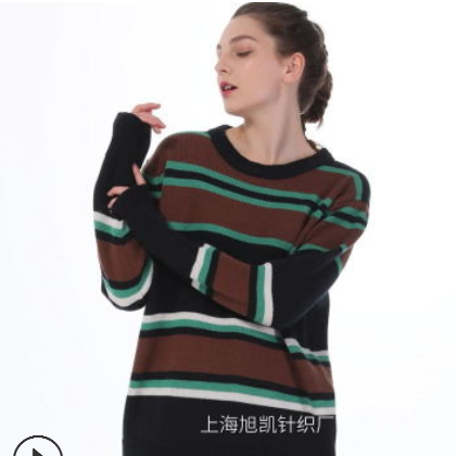 2019秋冬季AC新款条纹拼接全羊毛毛衣套头针织衫外套女装一件代发图1
