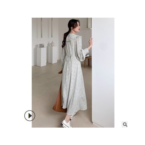 FINOA 女装碎花连衣裙2021春季长袖法式复古荷叶边裙子8273图1