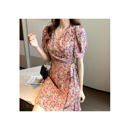 2021夏季新款时尚收腰显瘦V领碎花一片式大摆短袖连衣裙女ins潮图3