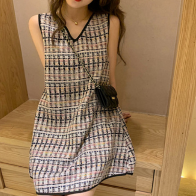 夏装2020新款法式梗桔显瘦裙子初恋裙森系小香风背带连衣裙女夏季