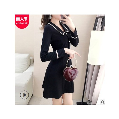 大码秋装女娃娃领一件代发赫本超仙显瘦小黑裙长袖打底连衣裙批发图3