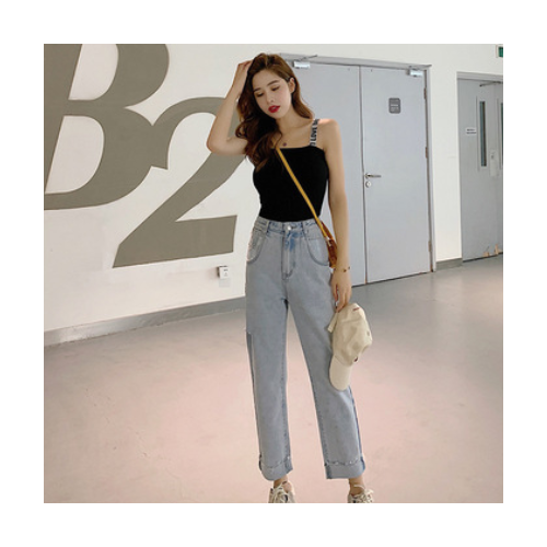 实拍现货2020春装新款韩版宽松个性珠片口袋女破洞显瘦百搭牛仔裤图1