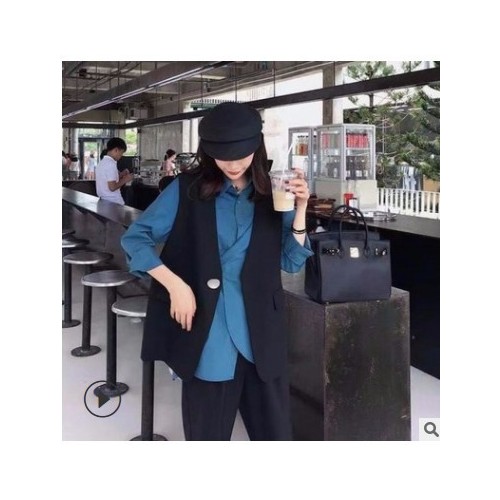 2021新款秋装设计感不规则显瘦开叉心机法式衬衫女学生韩版宽松潮图1