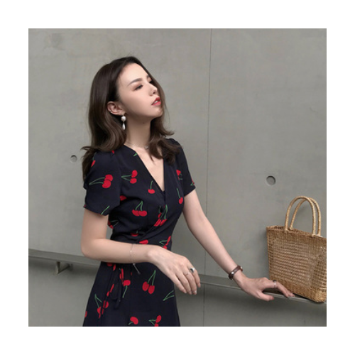 2020年流行裙子仙女超仙森系气质沙滩长裙海边度假碎花连衣裙长款图3