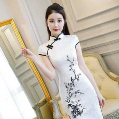 刺绣旗袍裙连衣裙2021年夏季新款改良版修身裙子连衣裙复古中国风