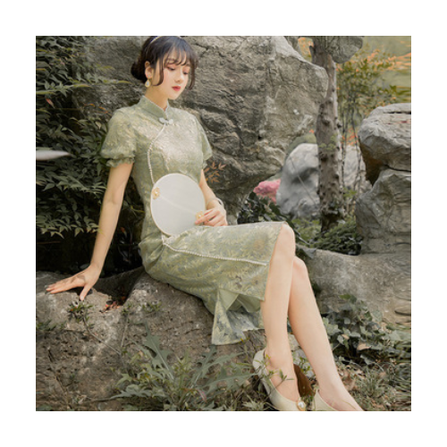 实拍珍珠镶边翡翠绿气质旗袍改良版超修身连衣裙女高腰泡泡袖长裙图2