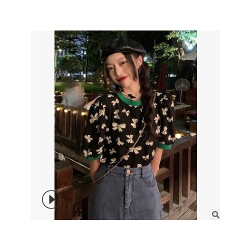 短袖T恤女夏季薄款2021新款设计感小众韩风chic泡泡袖上衣服ins潮图2
