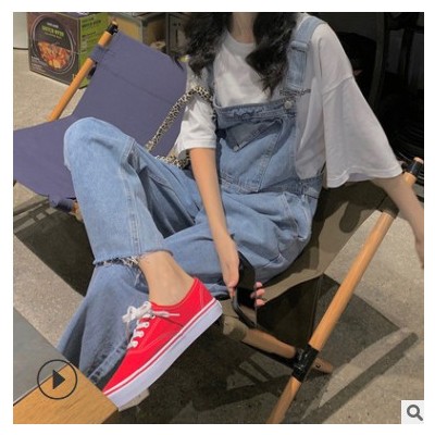 小个子牛仔背带裤女夏天薄款韩版宽松显瘦春秋新款浅色直筒阔腿裤