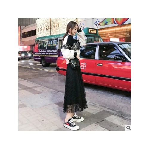 2021春秋新款俏皮两件套卫衣半身纱裙套装网红法式赫本早秋套装女图3
