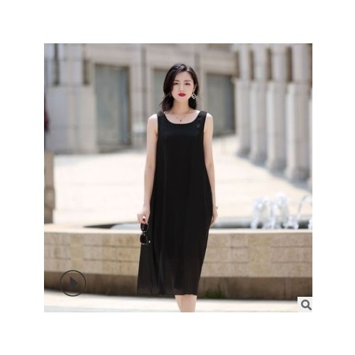 茵美娜夏季纯色舒适简约内搭外搭过膝无袖连衣裙打底衣女图1
