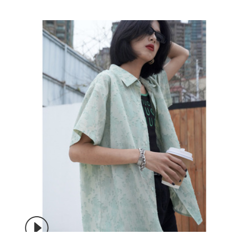 淡绿色肌理衬衫女设计感简约2021年夏季韩版新款别致上衣慵懒风潮