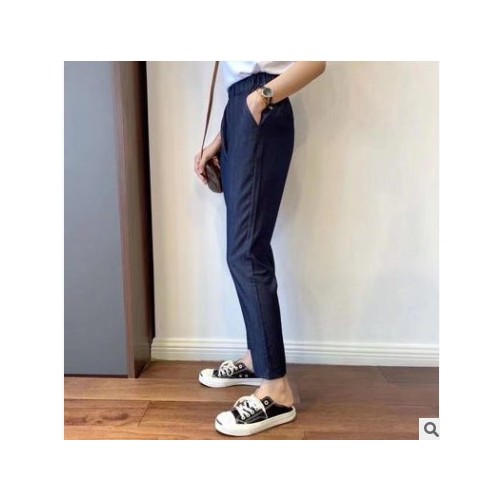 直销大码天丝暗闪夏季薄款高腰显瘦天丝牛仔哈伦裤小脚裤女81066图1