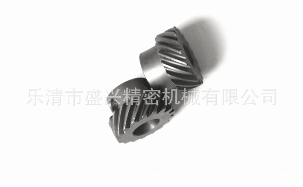 斜齿轮3