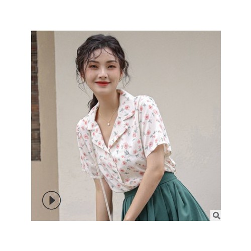 日系碎花衬衫女夏季辣妹穿搭短袖衬衣设计感小众温柔风翻领上衣潮图2