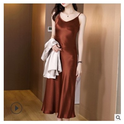醋酸缎面连衣裙两件套女夏装2021新款法式设计感气质吊带裙套装