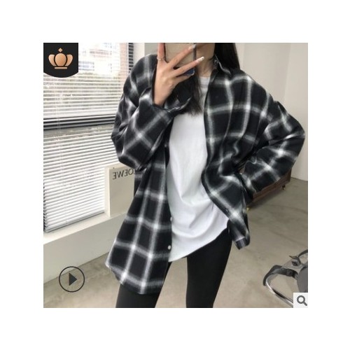 曾小咸 格子衬衫女复古港味春秋2020新款韩版宽松中长款衬衣外套图2