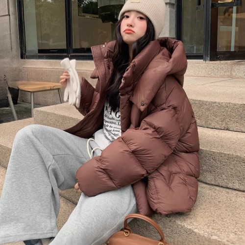 2024新款90白鸭绒羽绒服女短款宽松加厚设计感超好看泡芙冬季外套图3