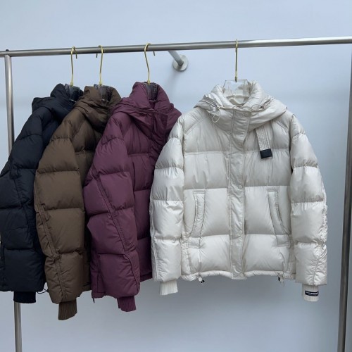 新款美拉德羽绒服女装百搭休闲加厚宽松连帽高级感小个子短 款外套