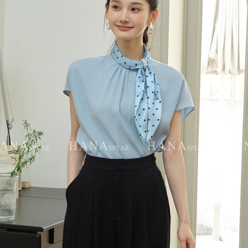 HANNA 含那飘带设计感衬衣女夏季新款精致时髦褶皱短袖 上衣H17676图3